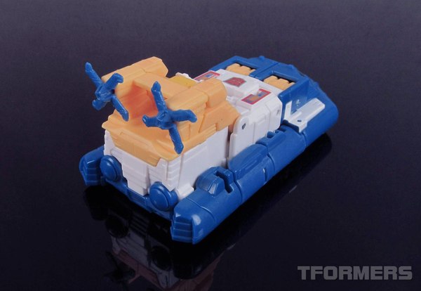 TFormers Titans Return Seaspray Photo Gallery 088 (88 of 129)